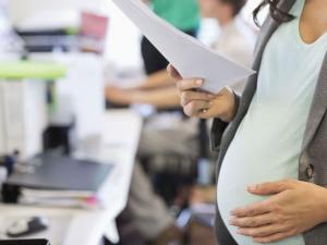 В каком случае работодатель может уволить беременную